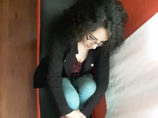 streamate VictoriaCastaller97 webcam girl as a performer. Gallery photo 3.