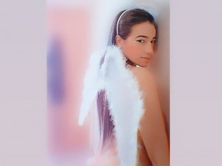 Antonella_Chik webcam girl as a performer. Gallery photo 8.