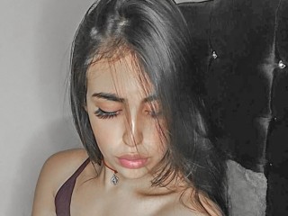 LindaCox Nude on Live Sex Cam & Free Porn Chat (Girl) | Jerkmate