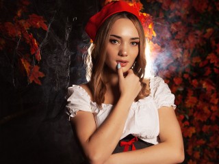 MaryHollyX webcam girl as a performer. Gallery photo 7.