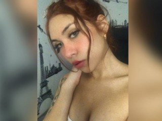 MadisonCollins webcam girl as a performer. Gallery photo 7.