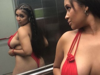 dannawalton webcam girl as a performer. Gallery photo 3.