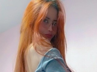 RogueFrost webcam girl as a performer. Gallery photo 8.