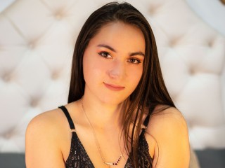 LilyParzon webcam girl as a performer. Gallery photo 2.