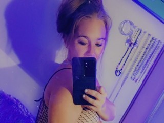 streamate Lelee69 webcam girl as a performer. Gallery photo 8.