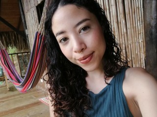 streamate AmaliaSolar webcam girl as a performer. Gallery photo 1.