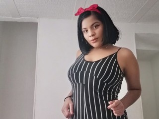 SamaraEvansx webcam girl as a performer. Gallery photo 4.
