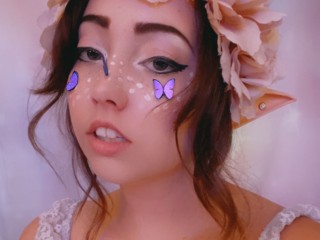 LavenderGrey cam girl
