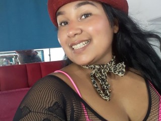 SheylaHotxx webcam girl as a performer. Gallery photo 8.