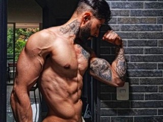 Maximus_Golden naked live