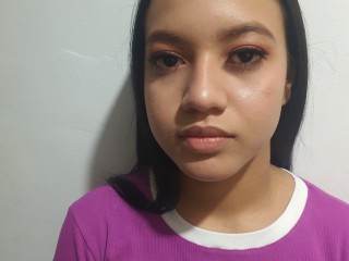 streamate ElifSaenz webcam girl as a performer. Gallery photo 1.