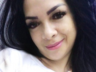 streamate PrettyGirlLatin webcam girl as a performer. Gallery photo 3.