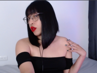 VaniaSabart webcam girl as a performer. Gallery photo 4.