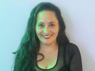 LinaEmotion webcam girl as a performer. Gallery photo 2.