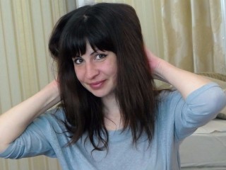 DaliaGross webcam girl as a performer. Gallery photo 3.