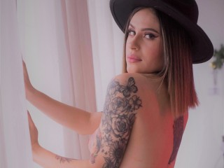 MelanieMartinez - Streamate Interactivetoys Spanking Tattoo Girl 
