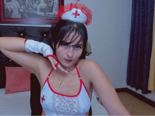streamate LariisaGuzman webcam girl as a performer. Gallery photo 3.