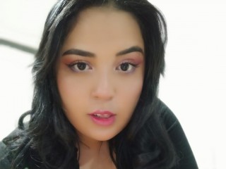 pinkiemayho webcam girl as a performer. Gallery photo 1.