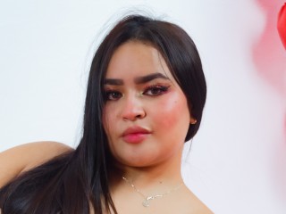 violettjonss webcam girl as a performer. Gallery photo 1.