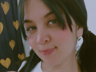 sexycharlotte23 webcam girl as a performer. Gallery photo 1.