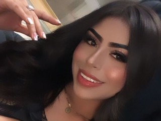 streamate AnahiiEvanss webcam girl as a performer. Gallery photo 6.