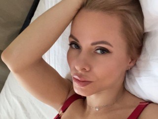 streamate Elfiyaa webcam girl as a performer. Gallery photo 3.