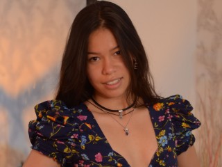 streamate LolaCute19 webcam girl as a performer. Gallery photo 1.