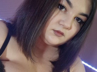 streamate IzzaSparkles webcam girl as a performer. Gallery photo 2.