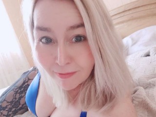 streamate dutchmature44ux webcam girl as a performer. Gallery photo 1.