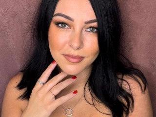 1 on 1 live sex chat with MaddisonKateUK on cam