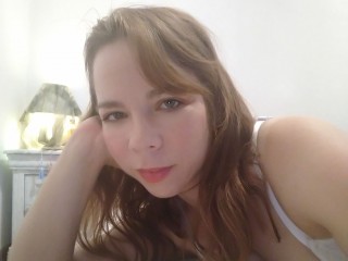 AirinSteel's Live Webcam and Bio - CamZter.tv