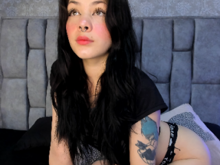 valkiiryasexy webcam girl as a performer. Gallery photo 4.