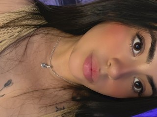 NahomyySweet webcam girl as a performer. Gallery photo 8.