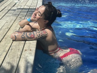 AngelesRestrepo - Girl 