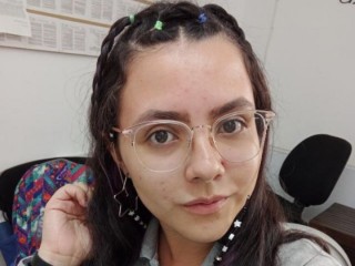 Maka69 webcam girl as a performer. Gallery photo 2.