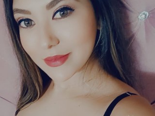 goddess4utemple webcam girl as a performer. Gallery photo 1.