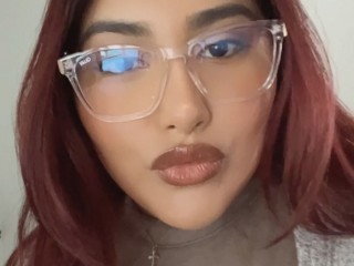 KarlaRico webcam girl as a performer. Gallery photo 2.