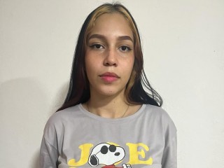 SweetHell19 webcam girl as a performer. Gallery photo 1.