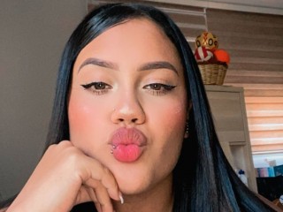 HannaBrans webcam girl as a performer. Gallery photo 2.