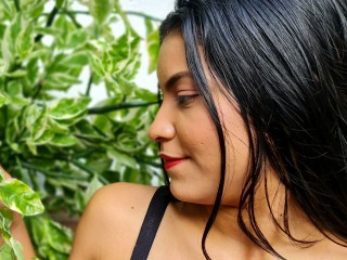 MiaMartiinez - Girl 