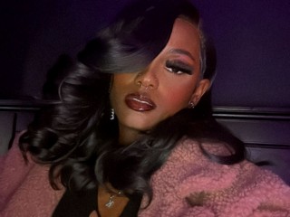 PrettyBrownBrat - Girl 