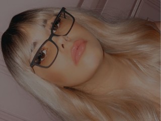 LittleLucyDreams - Girl 