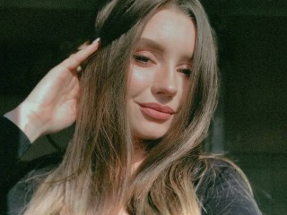 Profile Picture of BeautyBellaKiss