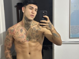 TomyCalderon - Streamate Interactivetoys Piercing Tattoo Boy 