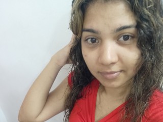 SweetSmiilee's Cam show and profile