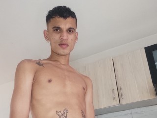 Boyymontiel Male Free Webcam Nude