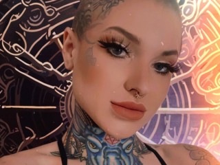 streamate BadMilfTiti webcam girl as a performer. Gallery photo 2.