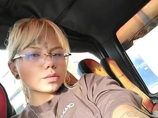 Fiend_ladyLive Webcam