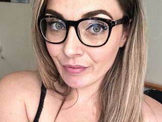 LolalovestabooLive Webcam