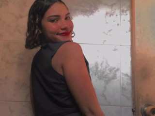 Nattyyeiden - Streamate Teen Party Girl 